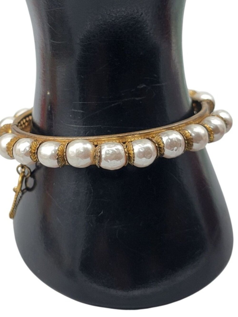 VTG Miriam Haskell Faux Baroque Pearl Clamper Bangle Bracelet Rare 1949 6.25" - Picture 3 of 16